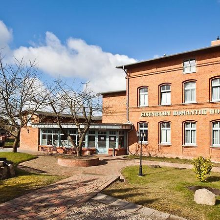 Eisenbahnromantik Hotel Meyenburg  Buitenkant foto